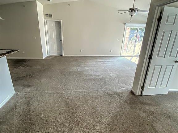 4th image of 28232 Oakmonte Cir W #1