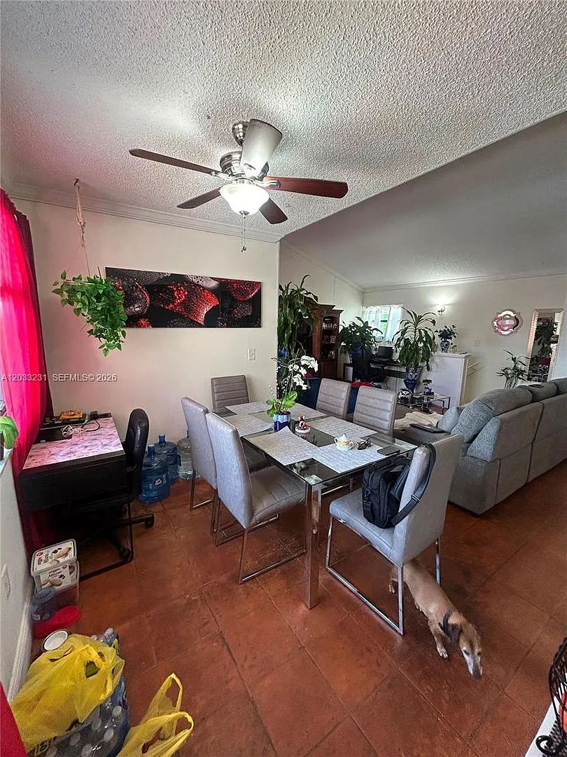 10284 NW 9th St Circle 204, Miami, FL 33172 — Photo 3
