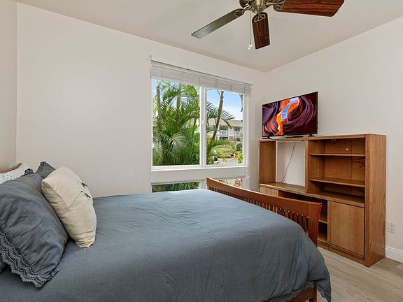 2nd image of 75-6009 Alii Dr APT T2