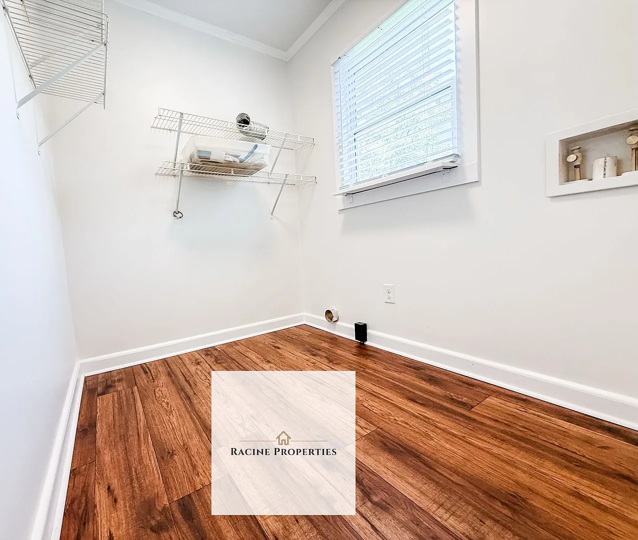 2 Bd/1 Ba Minutes from Downtown TR! — Photo 3