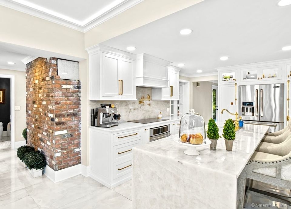 1st image of 44 Doria Lane