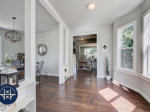 2nd image of 1624 E Belleview Pl