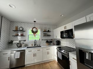 2437 Remount Rd, Charlotte, NC 28208