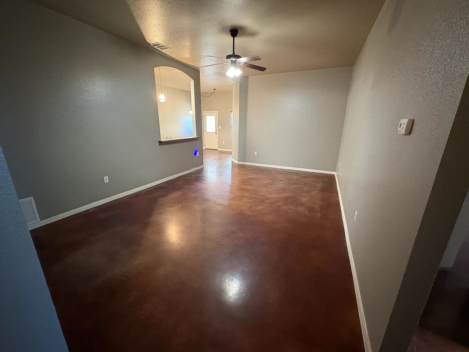 3 bed, 1450 sqft, $1,450 — Photo 3