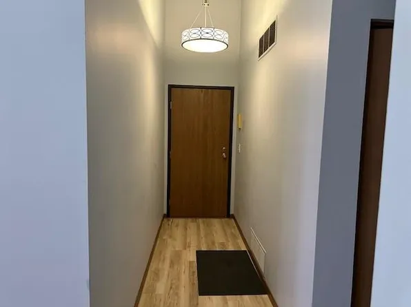 3590 Blue Jay Way APT 206, Eagan, MN 55123