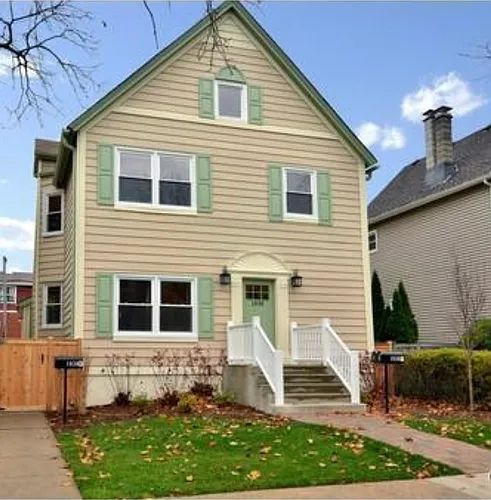 1838 Ashland Ave #1F Photo 1