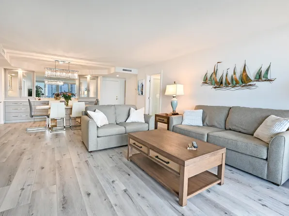 4001 Gulf Shore Blvd N, Naples, FL