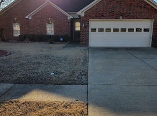 267 Whispering Wind Cir, Marion, AR 72364
