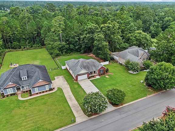 5th image of 313 Willow Lake Dr