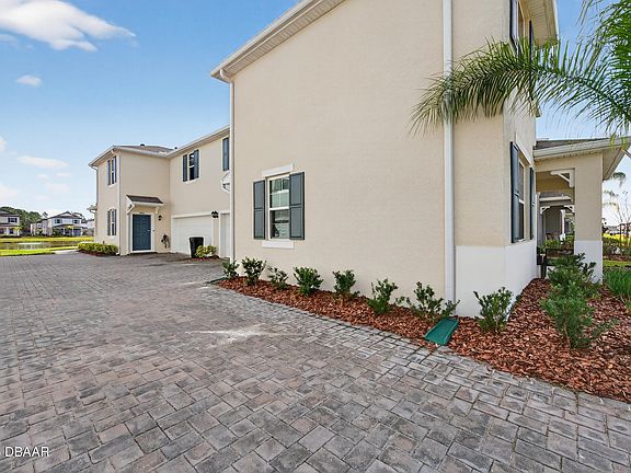 3rd image of 3041 Meleto Blvd