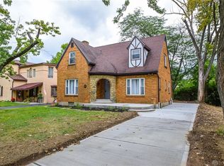 1945 Burroughs Dr, Dayton, OH