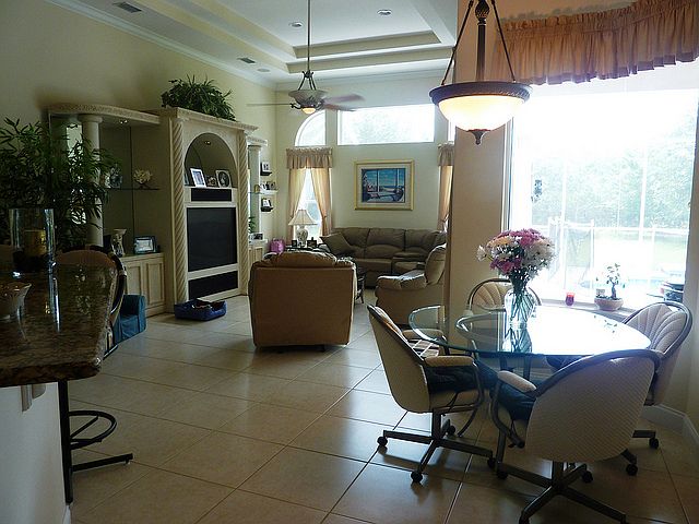 1st image of 1484 Hohe Ln
