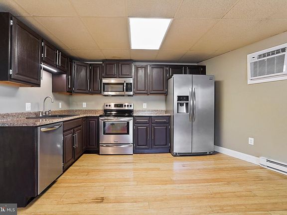 3rd image of 272 W 2nd St #272
