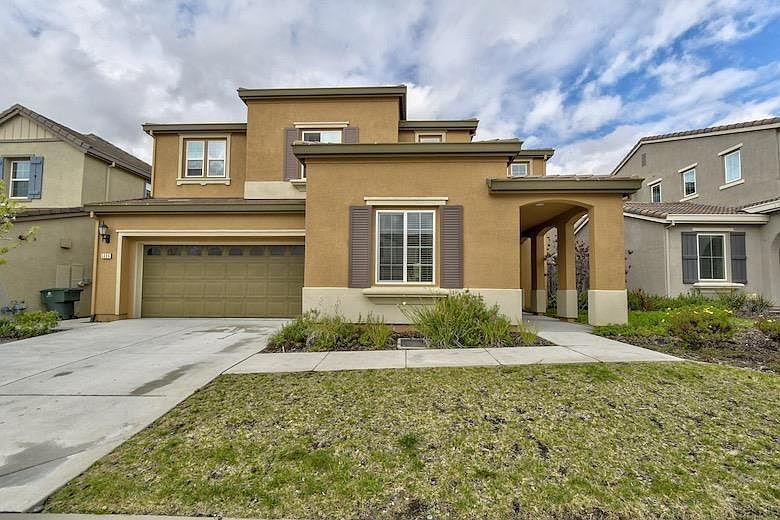 1st image of 5696 Saratoga Cir