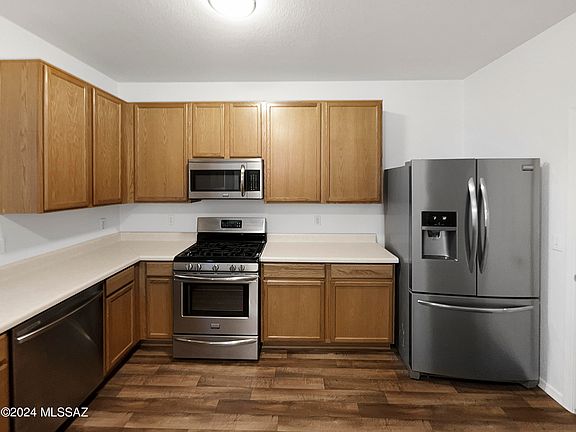 2nd image of 449 E Sterling Canyon Dr