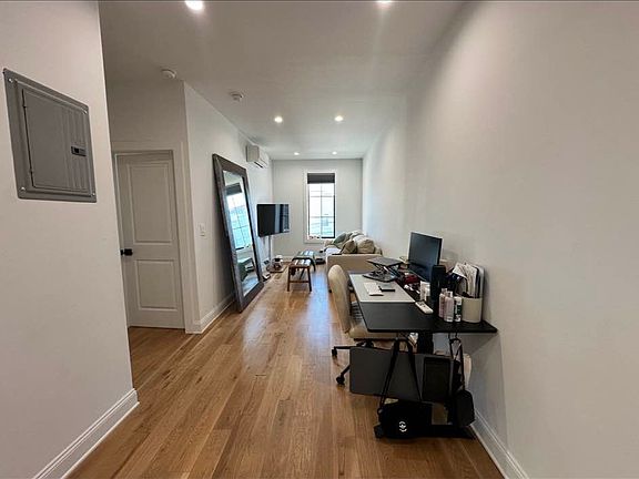 2nd image of 2255 36th St #2