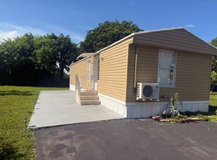 11201 SW 55th St #D44, Hollywood, FL 33025