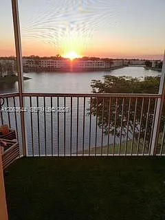 7611 Southampton Ter #409 — Photo 2