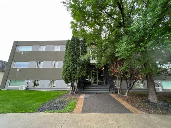 100 Killarney Ave #108, Winnipeg, MB R3T 3B2