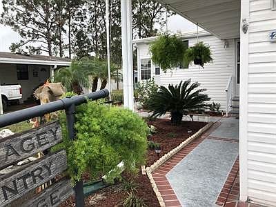 3rd image of 2116 Bayou Dr S