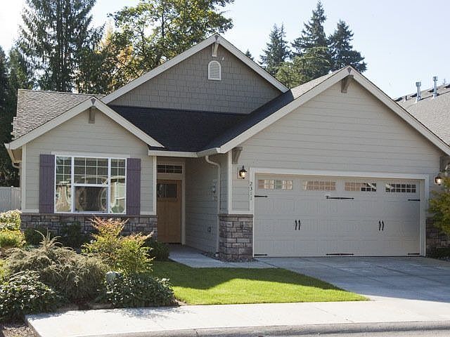 1st image of 2311 NE 125th Way