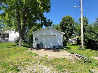 412 Monroe St, Desloge, MO 63601