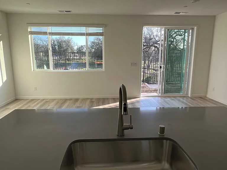 7990 Cobb St — Photo 15