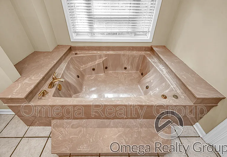 11301 Athena Dr — Photo 26