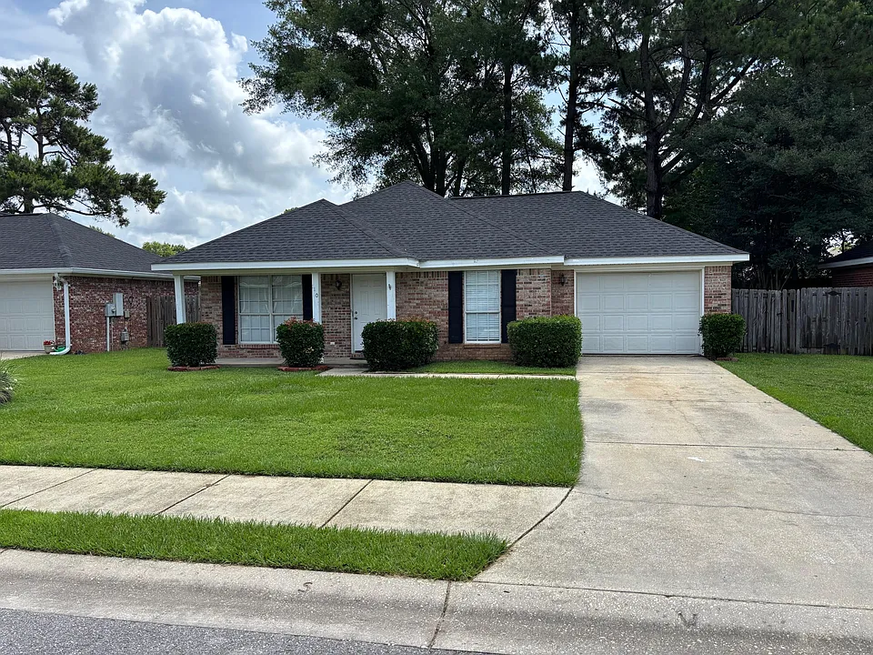 110 Spring Park Dr