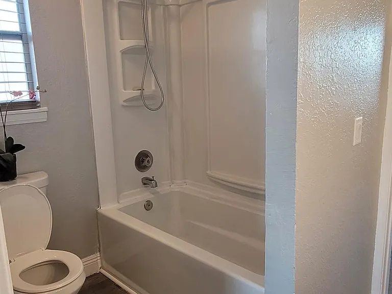 21250 Laguna Rd #5 — Photo 31