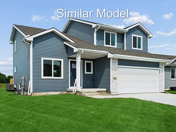2nd image of 936 Lavender Ln