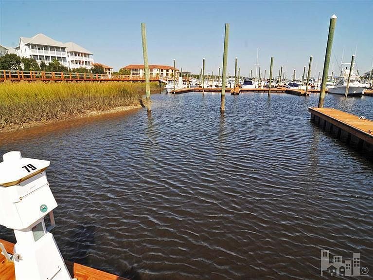 1st image of 79 Harbour Point Yacht Club