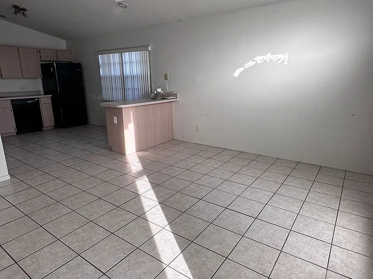 3036 Patel Dr — Photo 3