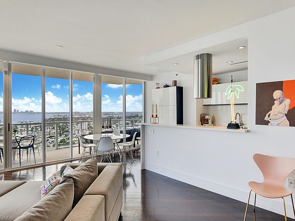 5th image of 7330 Ocean Terrace #Ph-C 2803