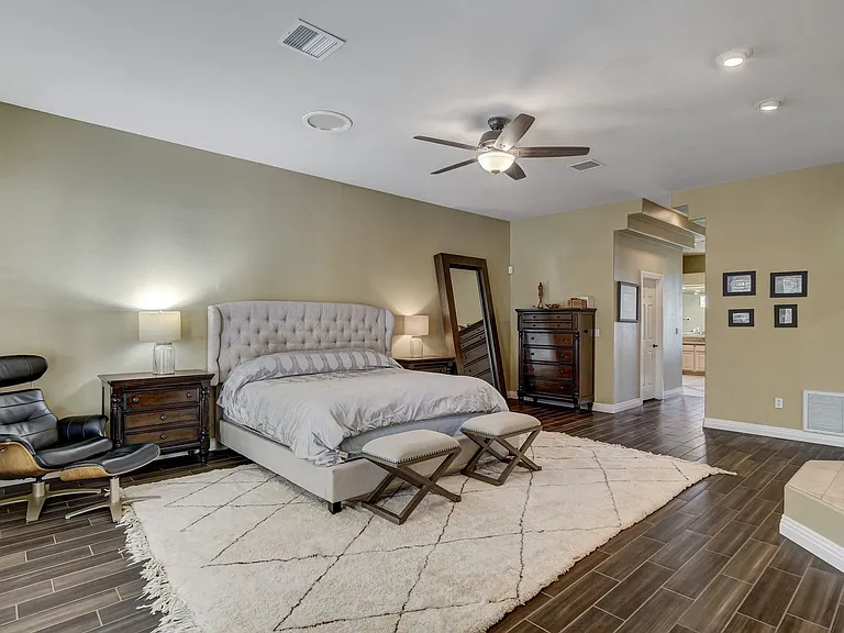 7417 Doe Ave — Photo 24