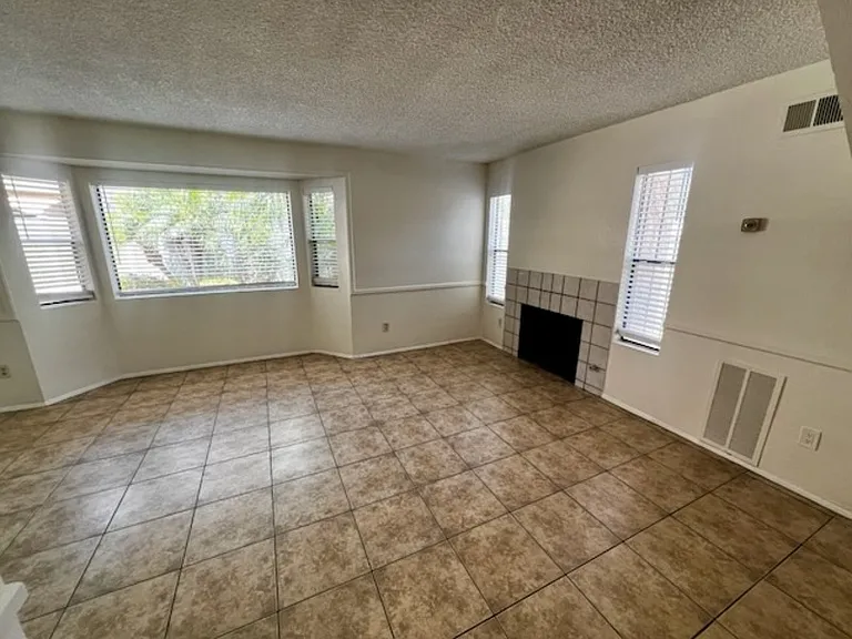 1720 Melrose Ave #37 — Photo 13