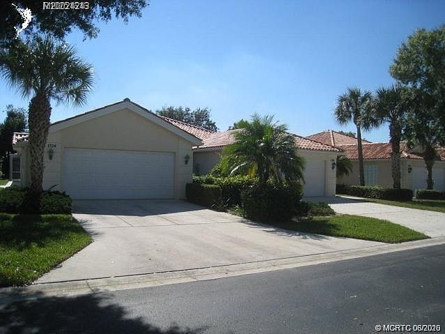 1st image of 1720 SW Shady Lake Ter
