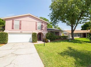 7518 Clearview Dr, Tampa, FL 33634