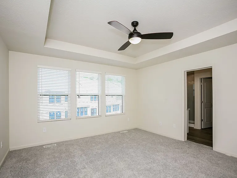 9738 Behner Dr — Photo 16
