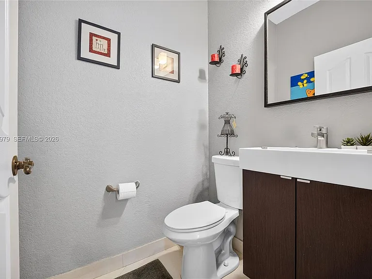8061 NW 114th Pl #8061 — Photo 18