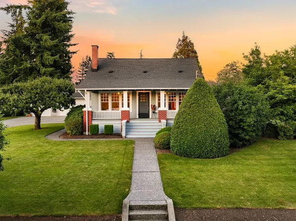 1800 Dakin Street, Bellingham, WA 98229