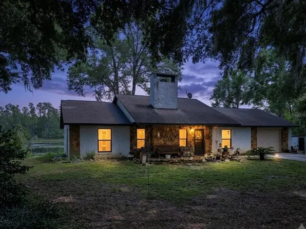 25814 Fishermans Rd, Paisley, FL 32767
