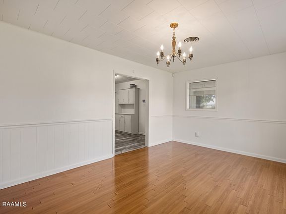 3rd image of 131 Santa Maria Dr
