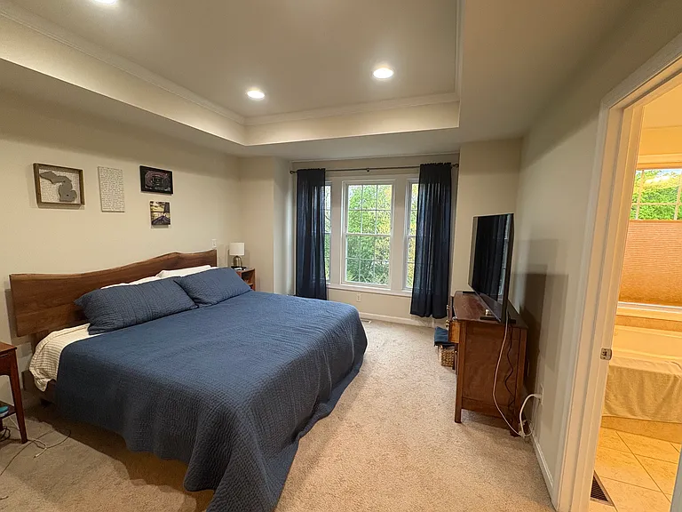33 Jacob Way — Photo 16