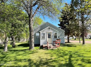 309 Pheasant Ave, Hayti, SD 57241
