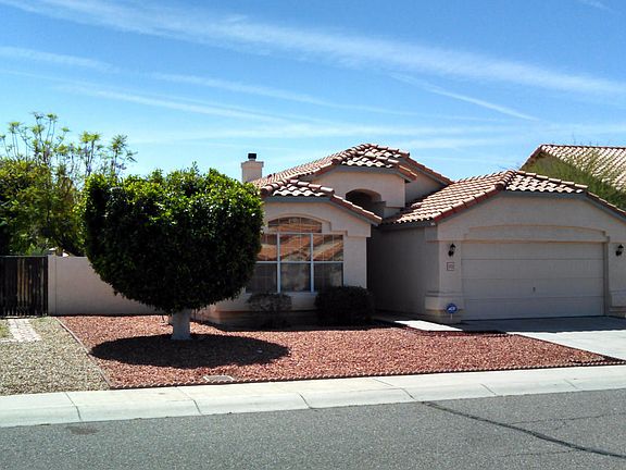 3rd image of 5723 W Cochise Dr