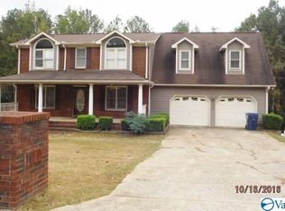 820 April Ln, Anniston, AL 36207