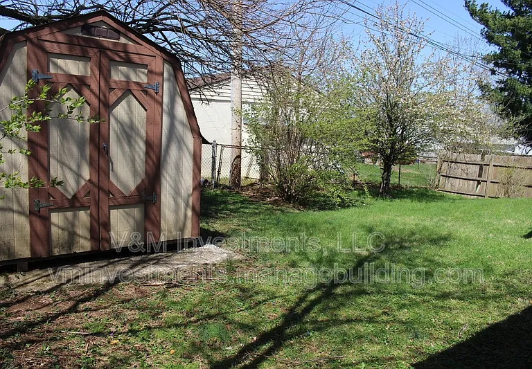 3837 Wem Dr — Photo 26