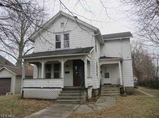 214 5th St #UP, Elyria, OH 44035