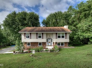 379 Wilcox Cir, Jonesborough, TN 37659
